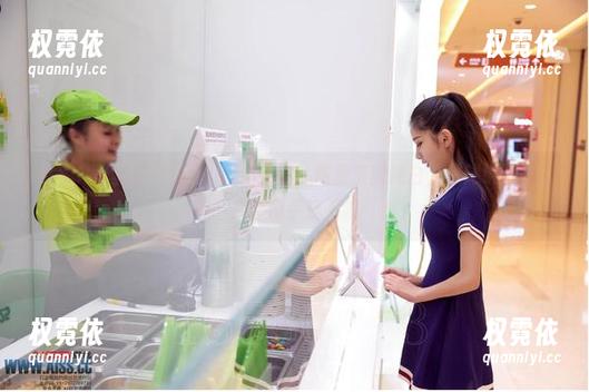 AISS爱丝(钻石版) - 精选美图：陈雅漫的纯白，我想说这种层次感似乎还不够