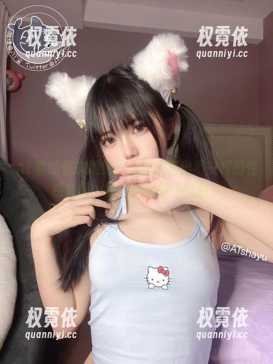 AT鲨 AT鲨的邻家姐姐,无圣光晒出不一样的性感套图,路人都得多看几眼。
