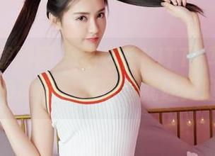 Feilin嗲囡囡 – 施忆佳KITTY写真：美足的真谛，光是看就让人腿软