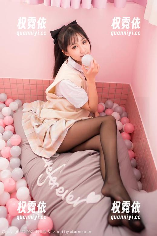 Feilin嗲囡囡 - 最近看了陈雅漫VICKY的礼服写真，每天都在思考：我能不能为了礼服而出门？