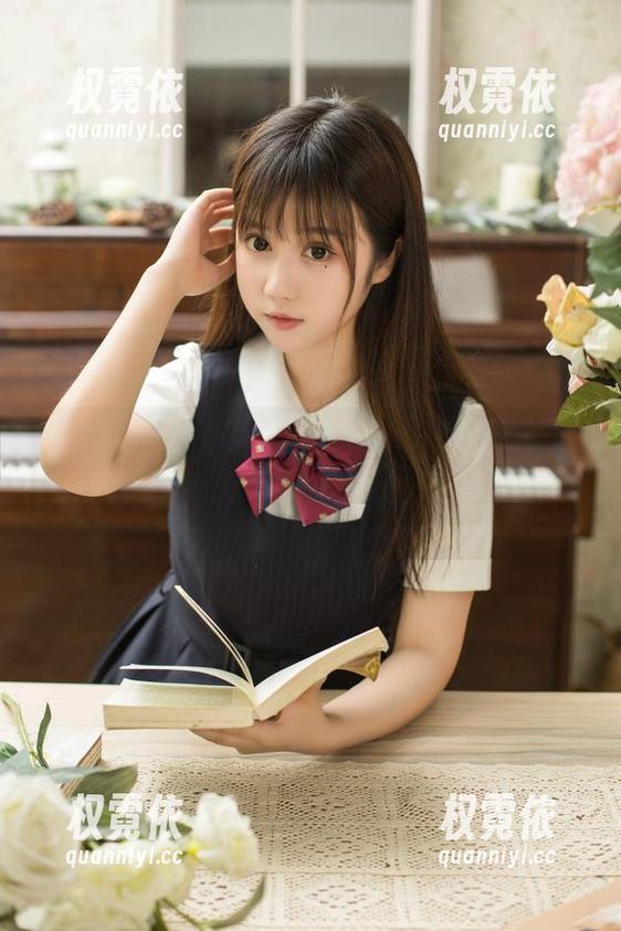 喵糖映画的水手裙学妹图库，高清到让你忍不住想在游戏里选她为女主！