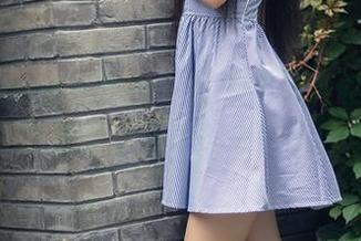 TouTiao头条女神 – 整理了刘瑾希的御姐合集，对着镜子下载起来，不掺水分！