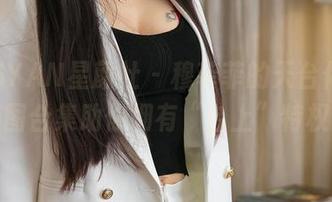 XINGYAN星颜社 – 穆菲菲的天台体验，美图合集助你拥有“台上”特权！