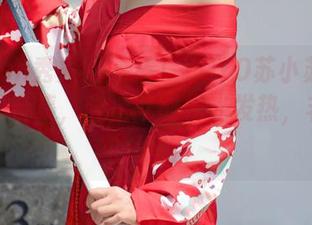 Xiuren秀人网 – 看！YOYO苏小苏连衣裙美图合集，穿上就能发光发热，非一般的体验！