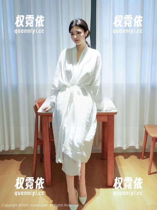 Xiuren秀人网-严利娅Yuliya Xiuren秀人网 - 严利娅Yuliyaの图库:修女的宁静时刻,分享一段不寻常的灵魂旅程。