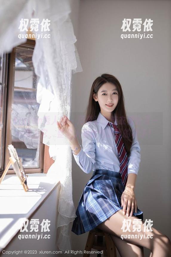 Xiuren秀人网-周慕汐 Xiuren秀人网 - 周慕汐的连衣裙分享——穿上它,整个人都仙气飘飘的样子!