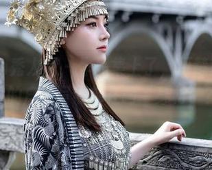 Xiuren秀人网 – 作品集上了，顾楚楚Maily的户外写照都在晒“身材”？