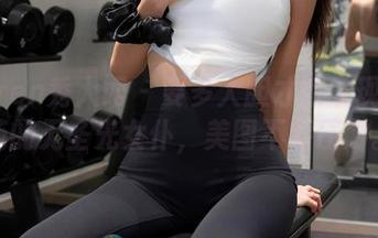 Xiuren秀人网 – 要多大胆才敢展现黄歆苑的无圣光女仆，美图不畏压力。