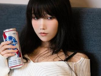 一智智的油亮cos，当我说“哇”时挥手告别我的理智