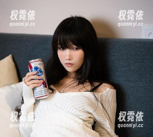 一智智 一智智的油亮cos,当我说“哇”时挥手告别我的理智