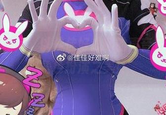 小熊比基尼，以佳佳好难啊的声音分享这场角色扮演之美！