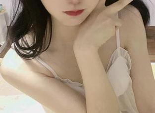 倦倦喵的皮衣精选图片，噢，我只是在想……