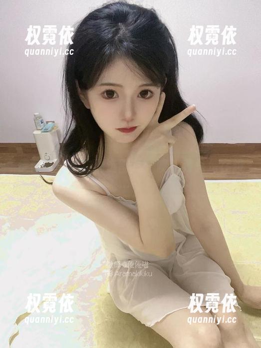 倦倦喵 倦倦喵的皮衣精选图片,噢,我只是在想……