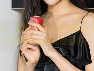 克拉女神 – 你见过安安的妹妹合集吗？非常适合消磨时光的那种。