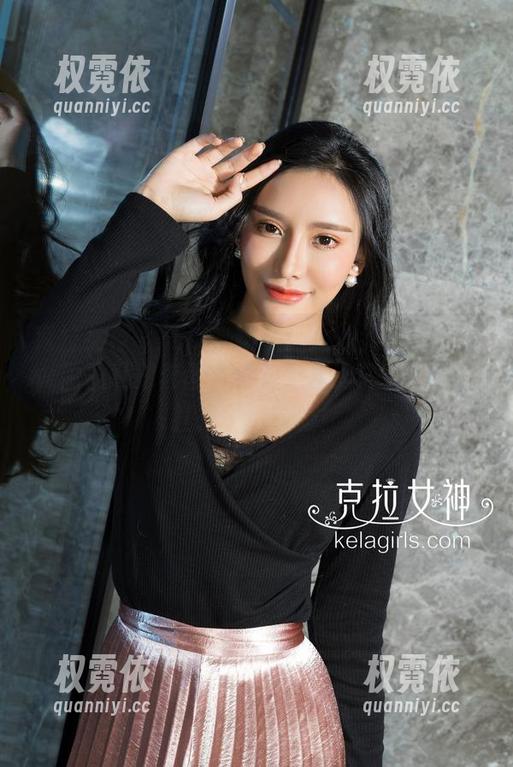 克拉女神 - 死库水不止让人想到水里游泳，盈盈私拍套图，绝对是水边派对的终极扛把子，我服！