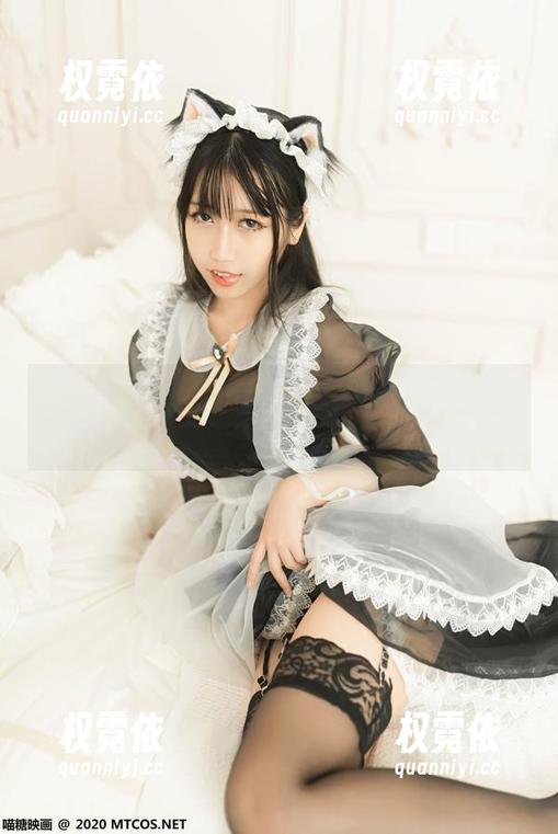 看喵糖映画的私拍，清纯黑丝少女总能让人留意到细节。