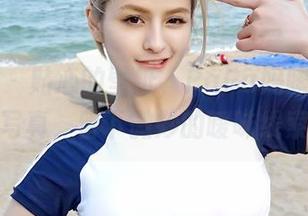 嗲囡囡 – 贴心的壁纸，PaPa妈咪的美脚写真，留下微妙的暧昧线索