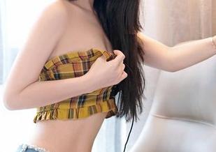 嗲囡囡 – 黑丝+陈雅漫VICKY=无数次观看引发的脑补，记得把小零食准备好啊！