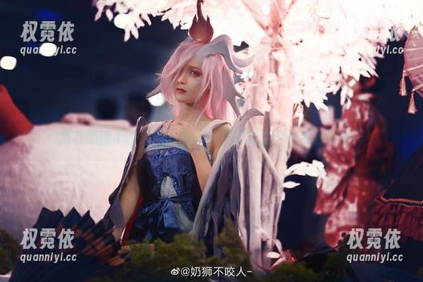 拥有奶狮不咬人的皮衣图包，愣是让今天变得不一样