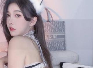 双人要来啦，小小奶瓶儿的最新资源出了，快来凑热闹！