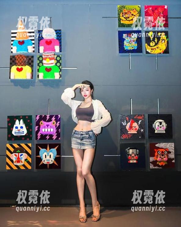 徐珺大哥 微密圈 - 此乃徐珺大哥特制,性感作为必杀技的原图合集,一定让你艳惊四座!