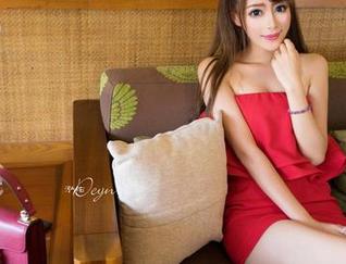 推女神 – 雪Baby的女友写真：你有没有觉得她肩膀有两只迷失的小鸟？更新！