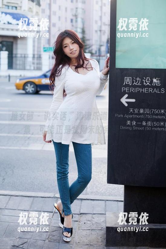 推女郎-谭冰 推女郎 - 说实话,津津乐道的谭冰白色合集,可能正是我周末的完美冥想。