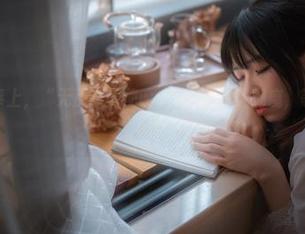 最新图包奉上，“无颜小天使wy”化身邪灵魅魔，等你来玩乐哦！