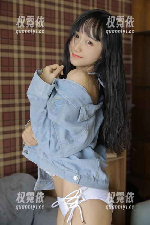 木棉棉OwO 又来了!木棉棉OwO长腿的写真集更新,光是审美就得花好久!