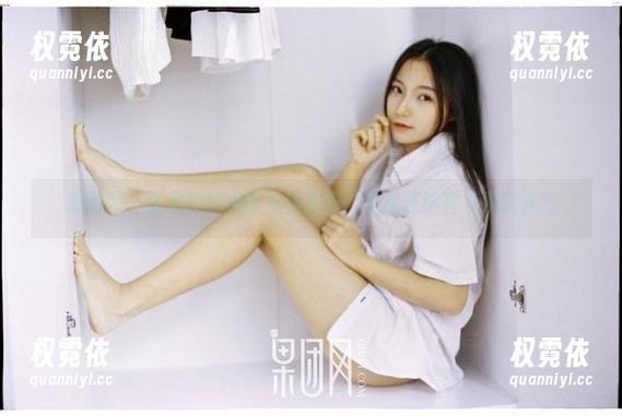果团网 - 陈雅漫的最新丝袜资源，竟然还能有不同玩法？