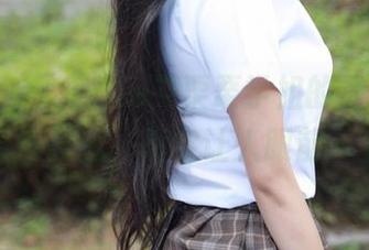 模范学院 – Ellie艾栗栗学姐的写真，让人流连忘返，确实让人眼前一亮。