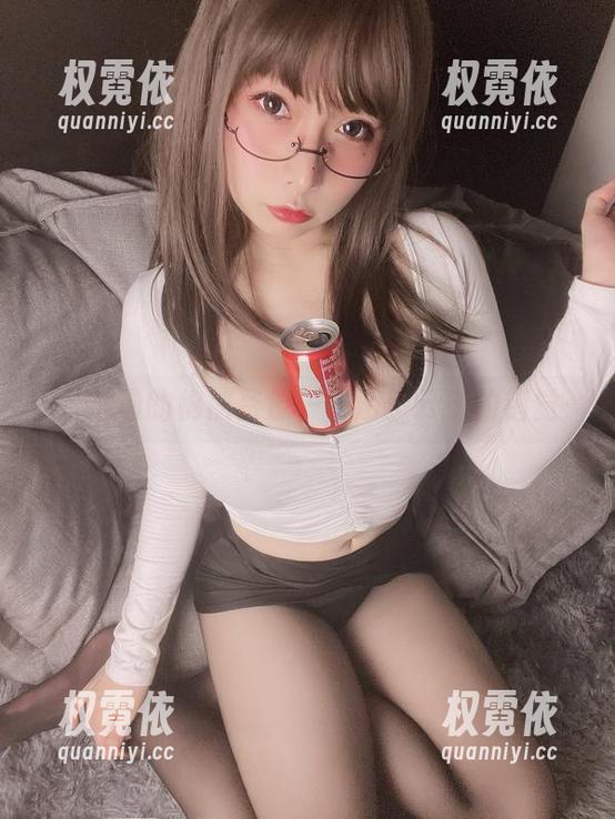 次屁啦 次屁啦的棉袜资源——漫步云端的错觉