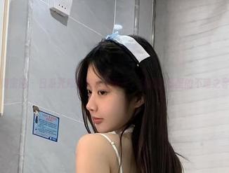 微密圈 – 日系死库水和火龙果羊，私房图集里的不速之客