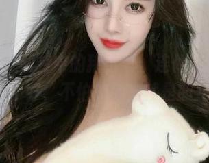 微密圈 – 图片中的猪小七：连体衣也是pulloff不好，不怕的地方就是胆儿大！