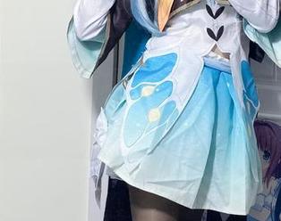 白栎Shirly，这种珂莱塔美图合集让我觉得自己真该好好打扮一下！