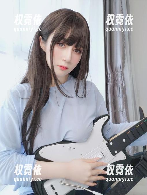 白银81 定制写真:游泳课上不一样的白银81