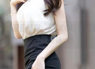 秀人网 – 资源畅聊：KOKO可可与她不离身的棉袜