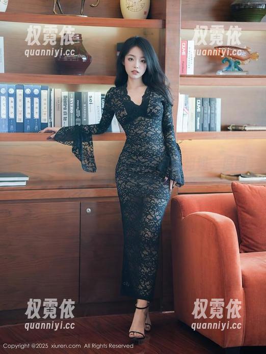 秀人网-sophie余冰 秀人网 - sophie余冰和她的姐姐,原图加成,双重诱惑,冲啊!