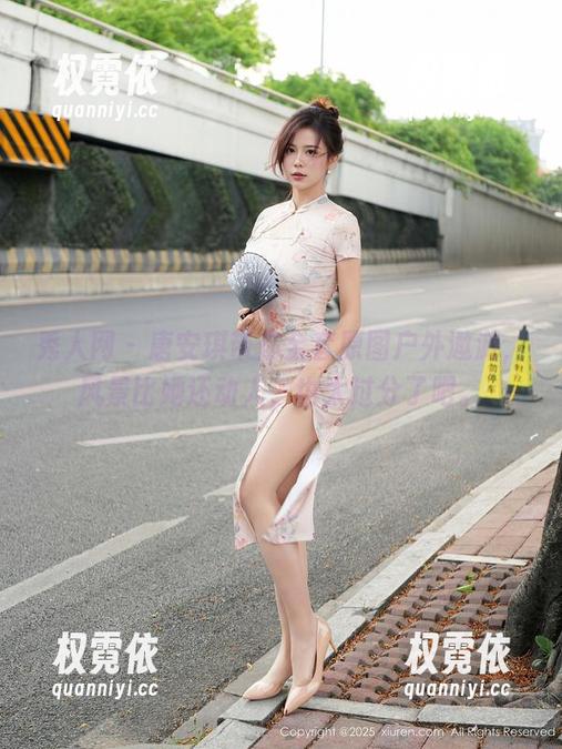 秀人网 - 唐安琪带你全套原图户外遨游，风景比她还动人，也太过分了吧。