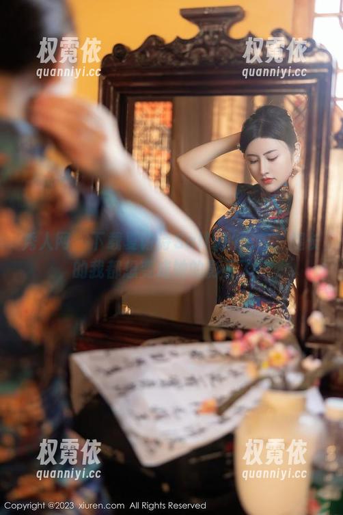 秀人网 - 下载夏诗诗Sally的图包，腿长的我都想变成她的影子了！