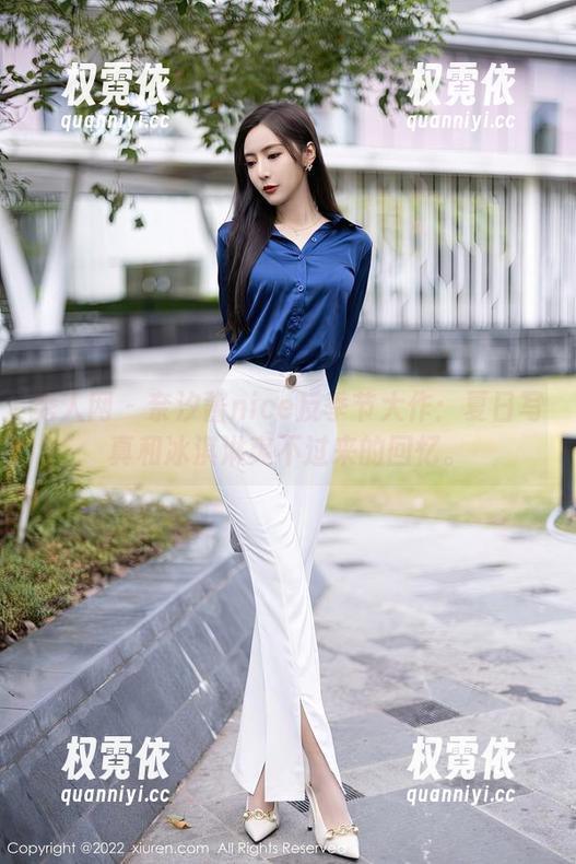 秀人网 - 奈汐酱nice反季节大作：夏日写真和冰淇淋爽不过来的回忆。