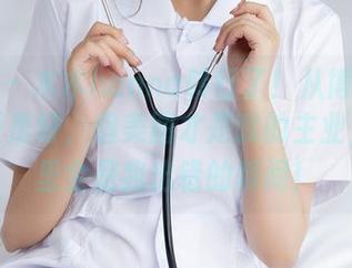 秀人网 – 木木hanna转行了！从博主到厨娘，饭是好，但美图才是我的主业，图包里全是我出错的瞬间！