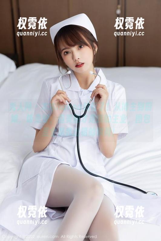 秀人网 - 木木hanna转行了！从博主到厨娘，饭是好，但美图才是我的主业，图包里全是我出错的瞬间！