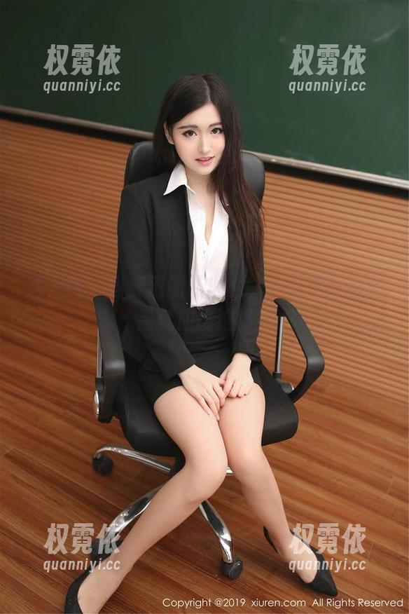 秀人网 - 当麦田团队说么，户外定制的作品就应该这样！