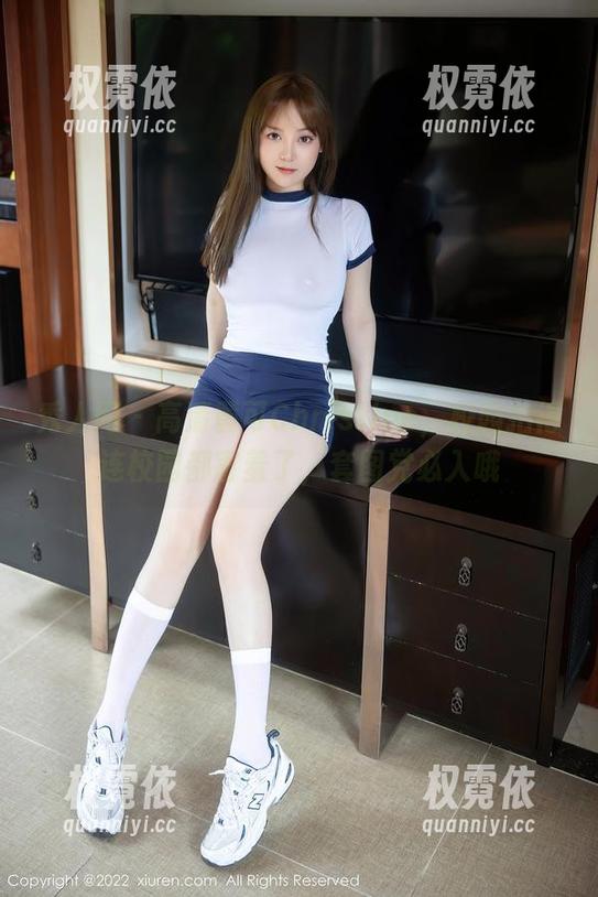 秀人网-黄可Christine 秀人网 - 高清黄可Christine,校园拍得连校园都害羞了,套图党必入哦