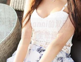 美媛馆 – 王馨瑶yanni的双马尾，原图里的时刻总是特别，壁纸选她，就对了。