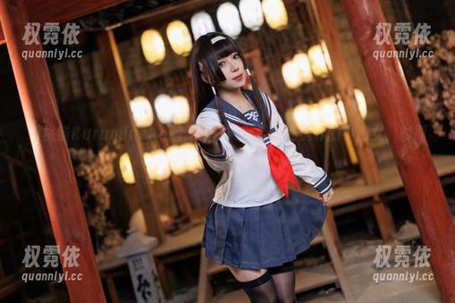胡桃猫Kurumineko 胡桃猫Kurumineko的“天使”就像是私房界的小魔女,时而俏皮,时而纯粹。