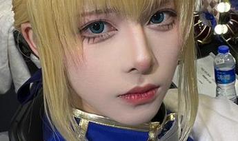 腥味猫罐的护士装扮，比医院里的还要真实点