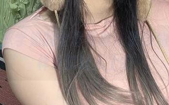 微密圈 – 学姐的全套写真，像葱油饼er一样油腻让人上瘾
