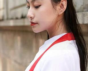 蜜桃社 – 连我都想拥有的修女气质，真希的这套定制图集果然厉害。